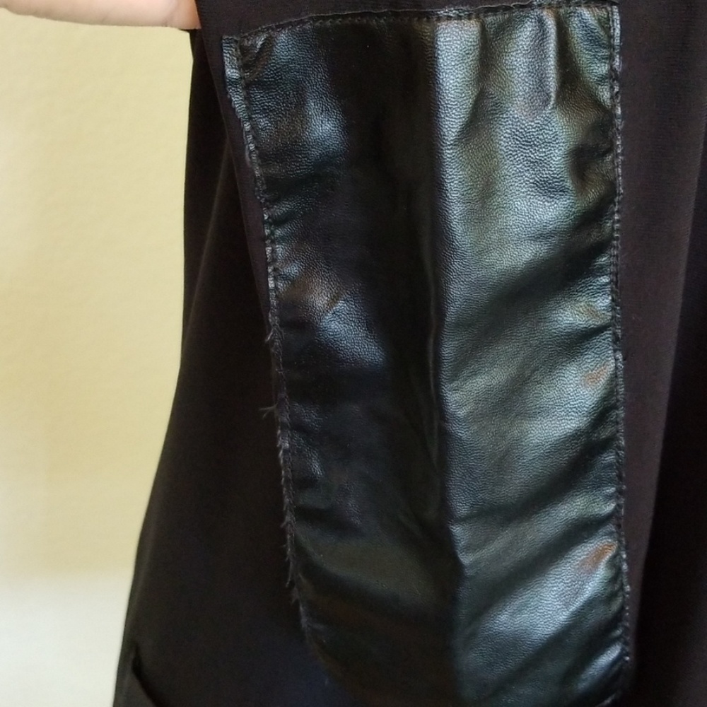 Top - Picture 3 of 6